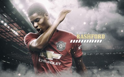 欧亿电竞热评-伊萨克头球攻门被扑后补射